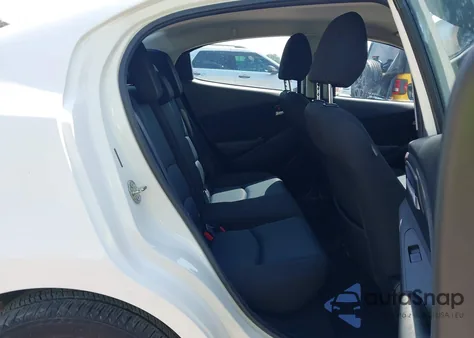 2019 Toyota Yaris Le из США, поврежденный, VIN 3MYDLBYVXKY523721